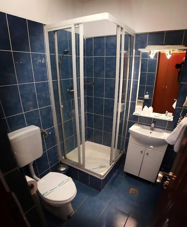 ***  Bucharest West Motel Румыния